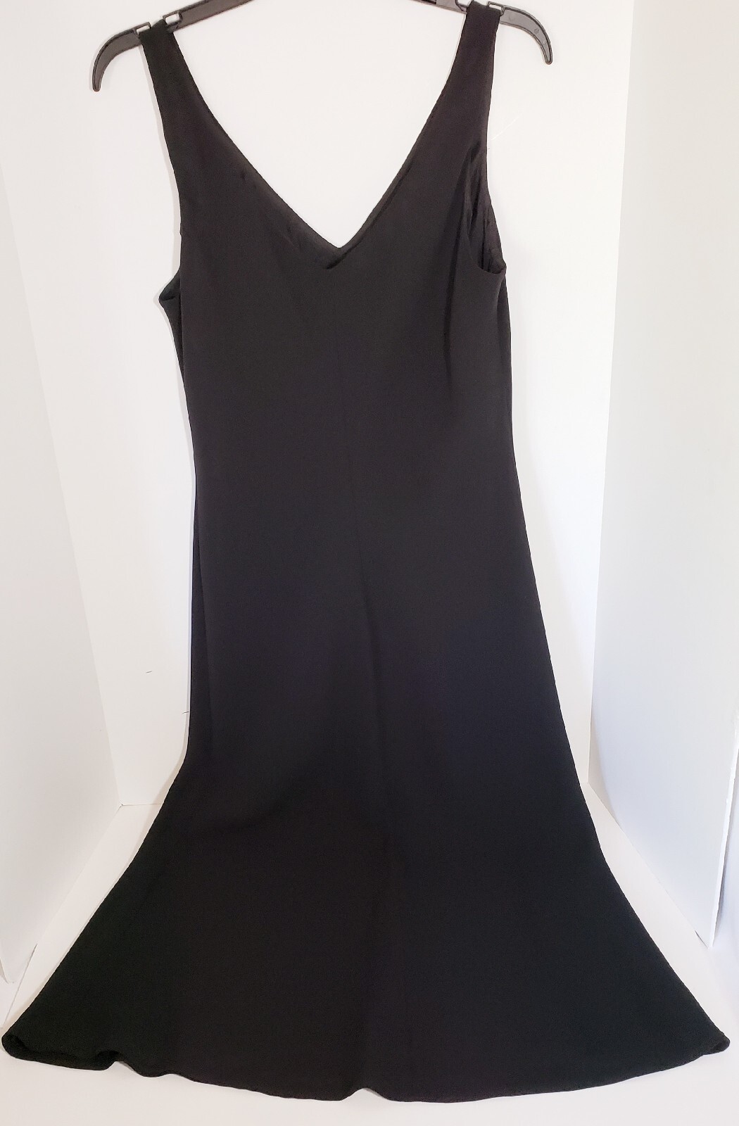 Vintage 90’s Jones New York Women’s Long Black Sleeveless Dress V Neck Size 14