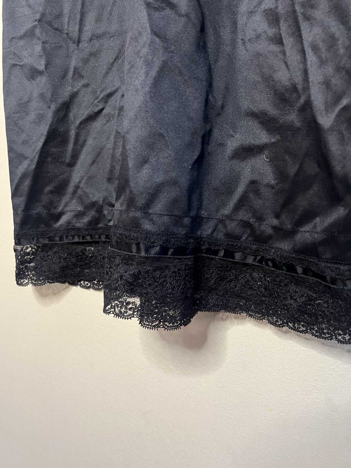 Vintage Vanity Fair Black Lace Satin Slip Nightgown Dress Small Made In USA
