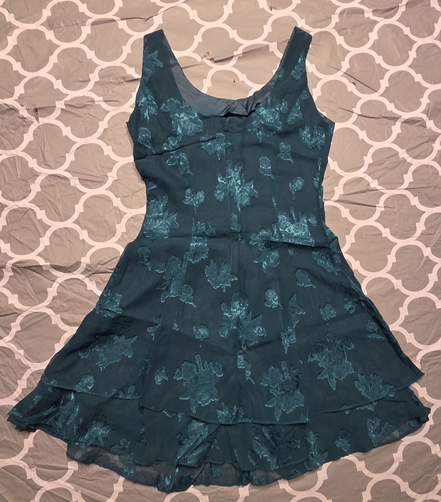 579 Vintage Juniors Green Floral Tiered Chiffon Mini Holiday Dress Size 1