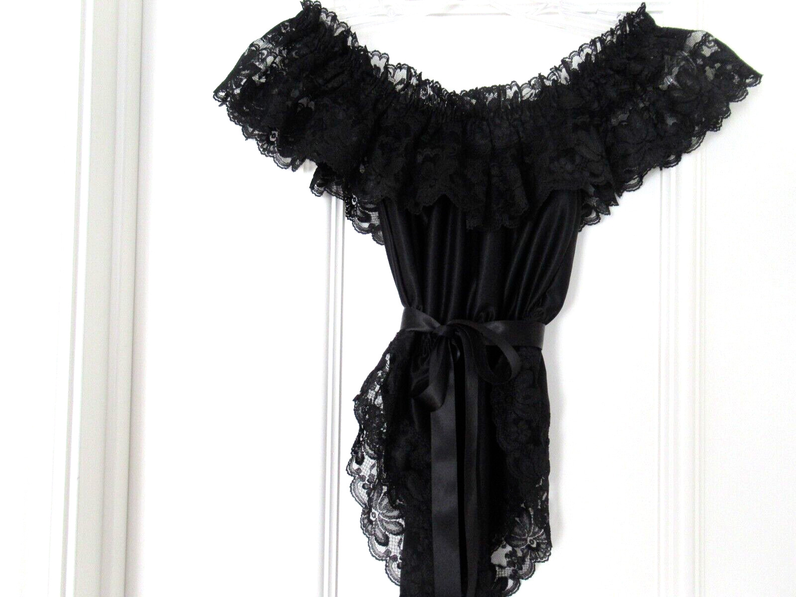 DELORES Poirette ILGWU Black Silky Lace Teddy Romper Bodysuit Cover-up Small NEW