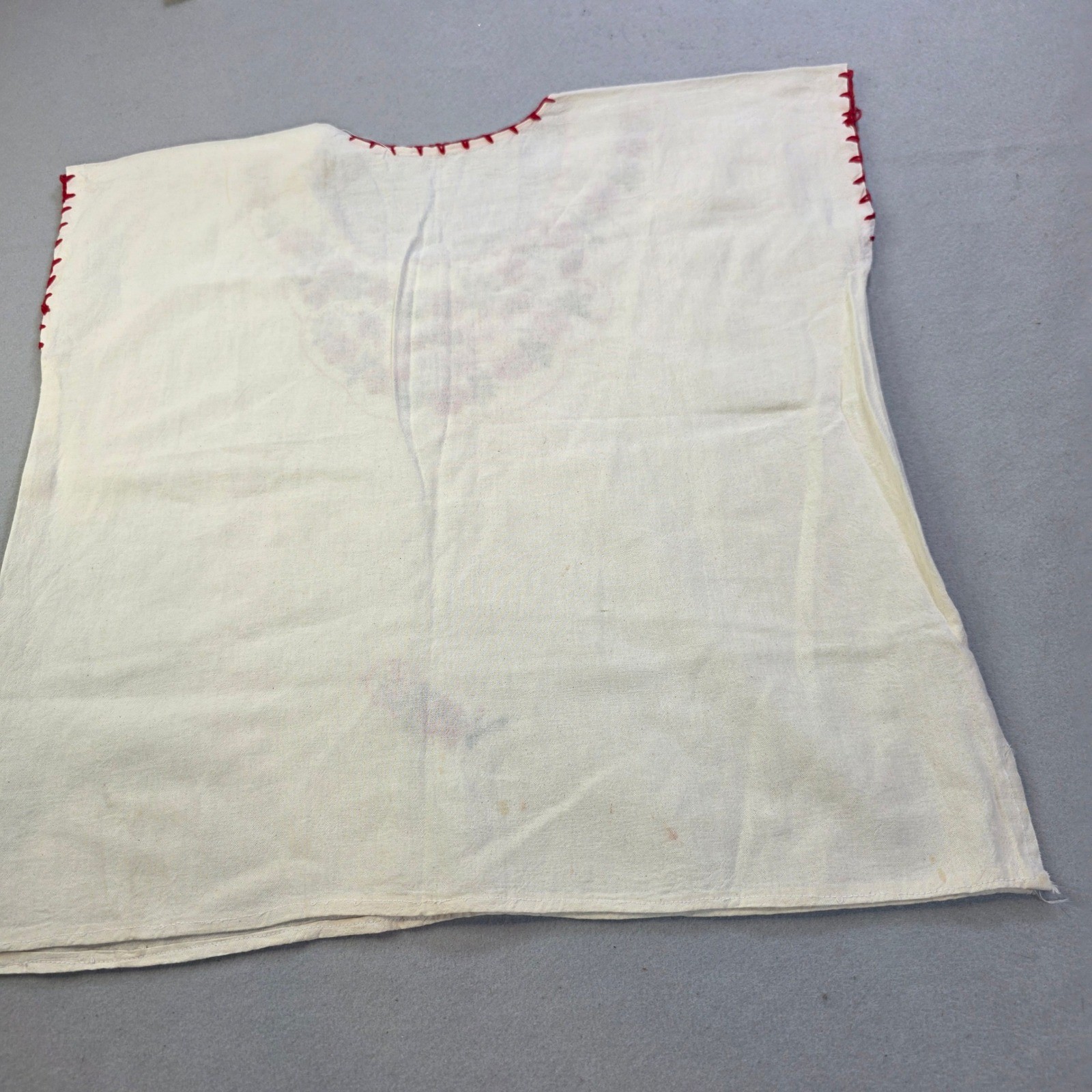 Vintage Mexican Hand Embroidered Floral Huipil Top Boho Distressed Off White Red