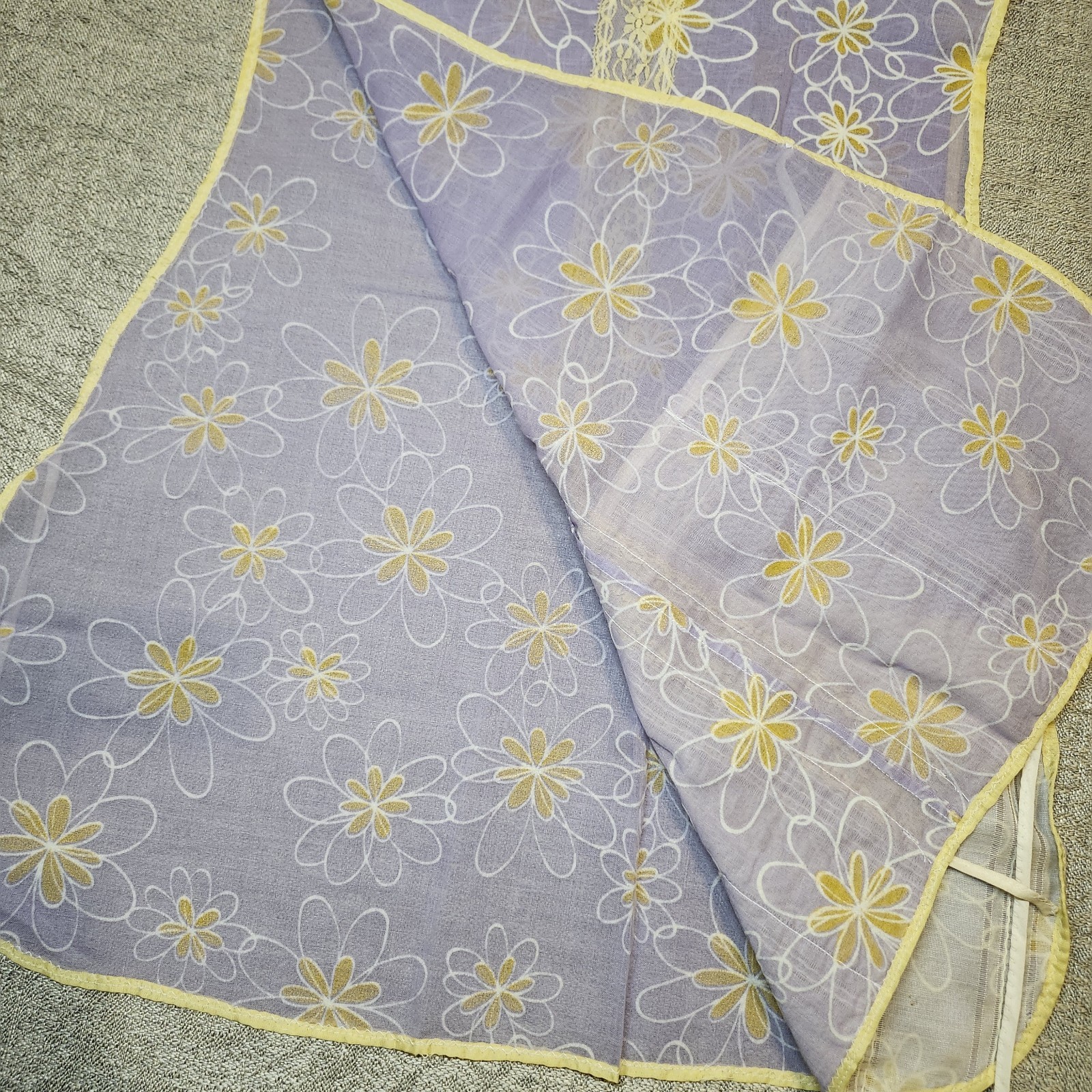 Vintage Sheer Cobbler Apron Smock w/ Pockets & Ties Lavender Yellow Floral Lace
