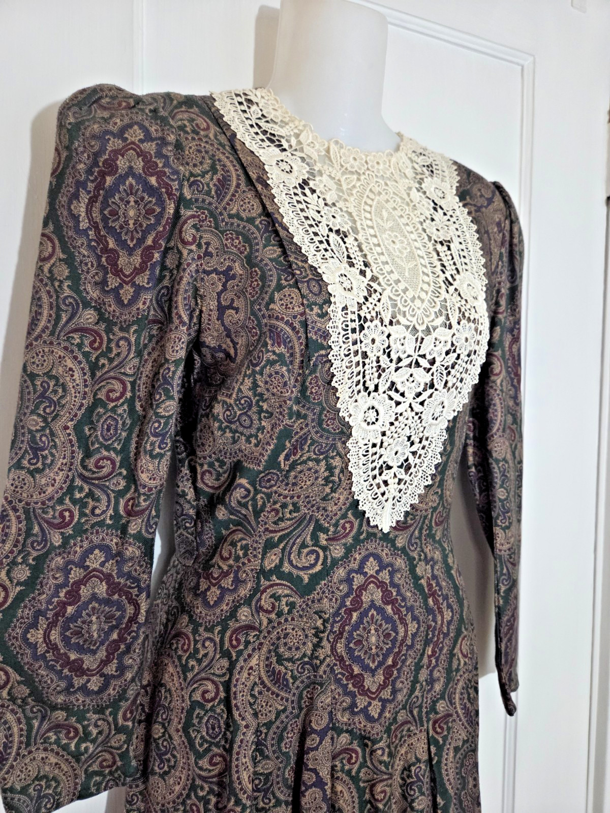Vintage SCOTT McCLINTOCK Floral Midi Dress Lace Bib Victorian Cottagecore Size 4