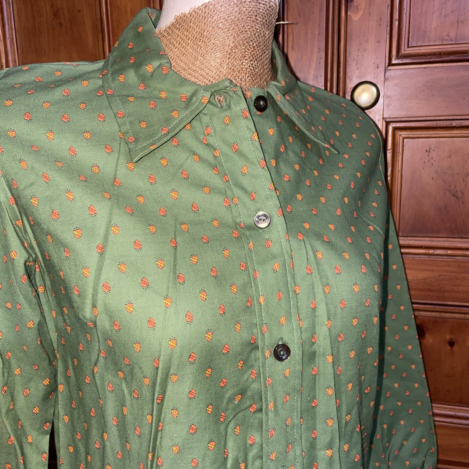 Vintage 60s Green Print Cotton Shirt Dress Button Front Mod St Patrick’s Day NOS