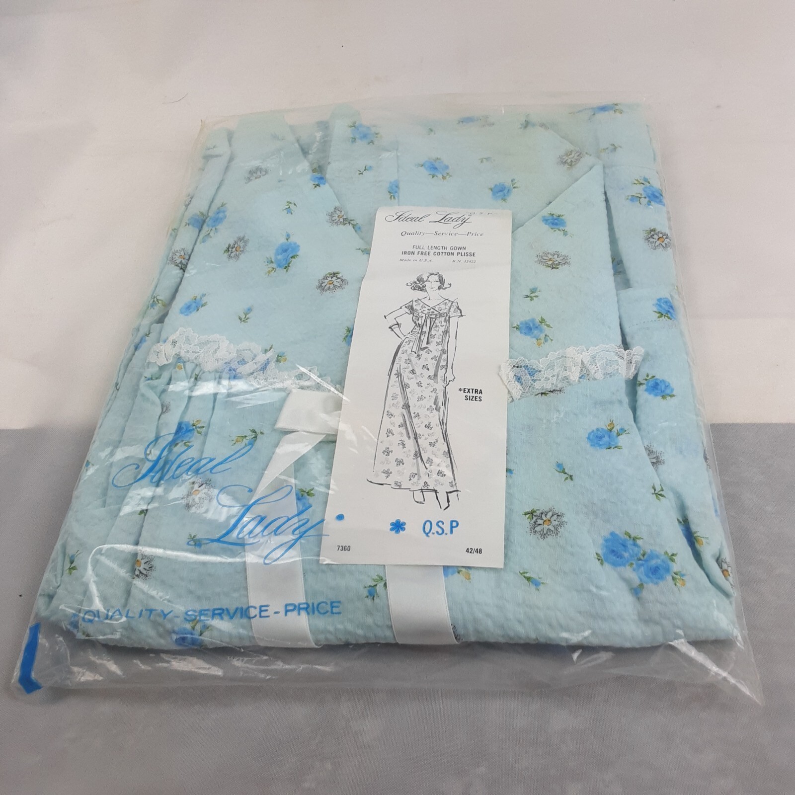 Vintage Women’s Ideal Lady Full Length Gown Pajamas Size 42 (L) Blue Flowers