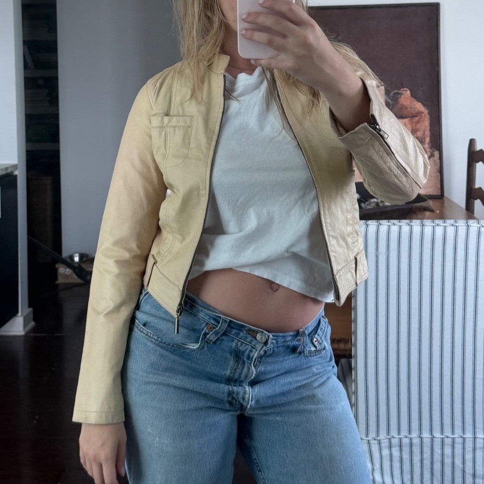 Vintage Y2K Cream Leather Moto Jacket with Pink Top-stitching