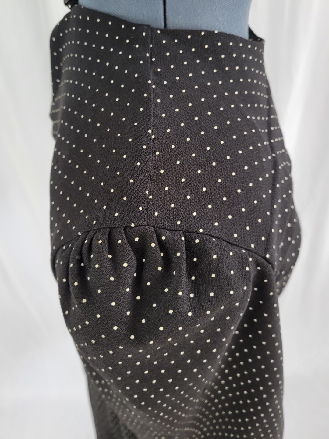 Vtg Earth Angel Dress in Black w Cream Polka Dots/Tie Waist/Pleated Skirt 15/16