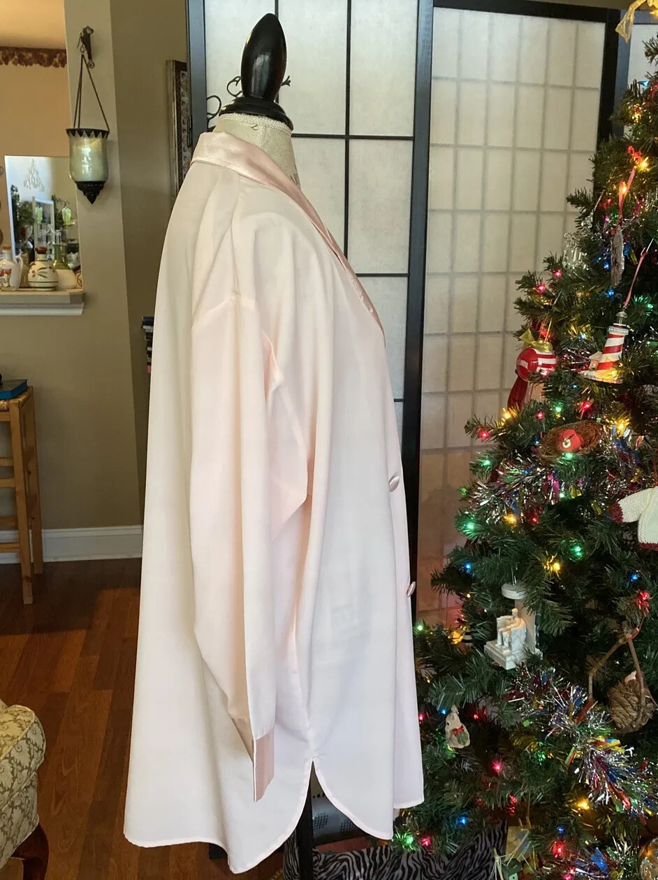 VTG 80’s Victoria’s Secret L Pajama Top Oversized Bed Jacket/Robelet