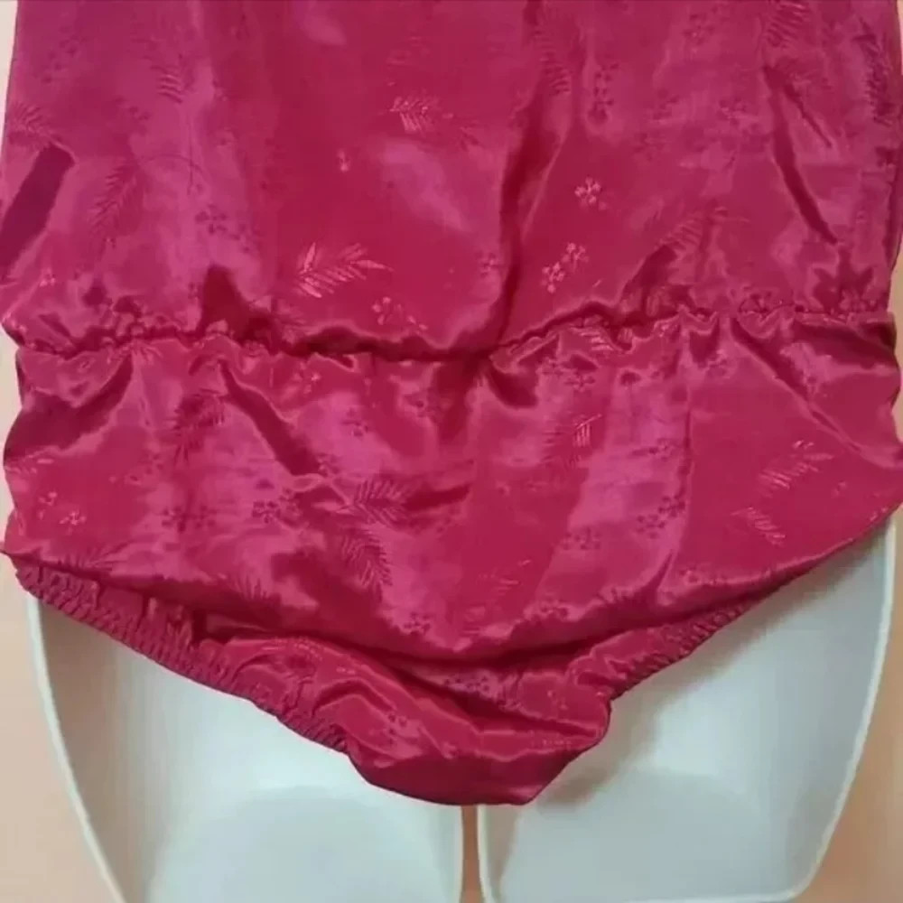 Vintage Shirley Of Hollywood embossed satin Pink Fuchsia Teddy Bodysuit Romper S