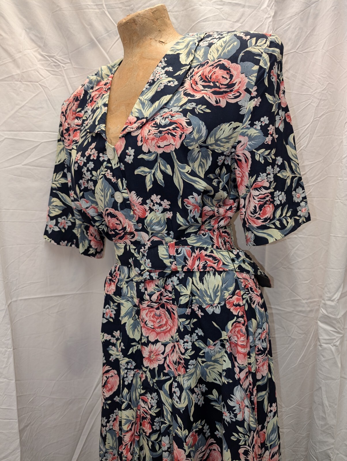 1980’s Black Green Pink Rayon Floral Dress by E.D. Michaels Size 13/14