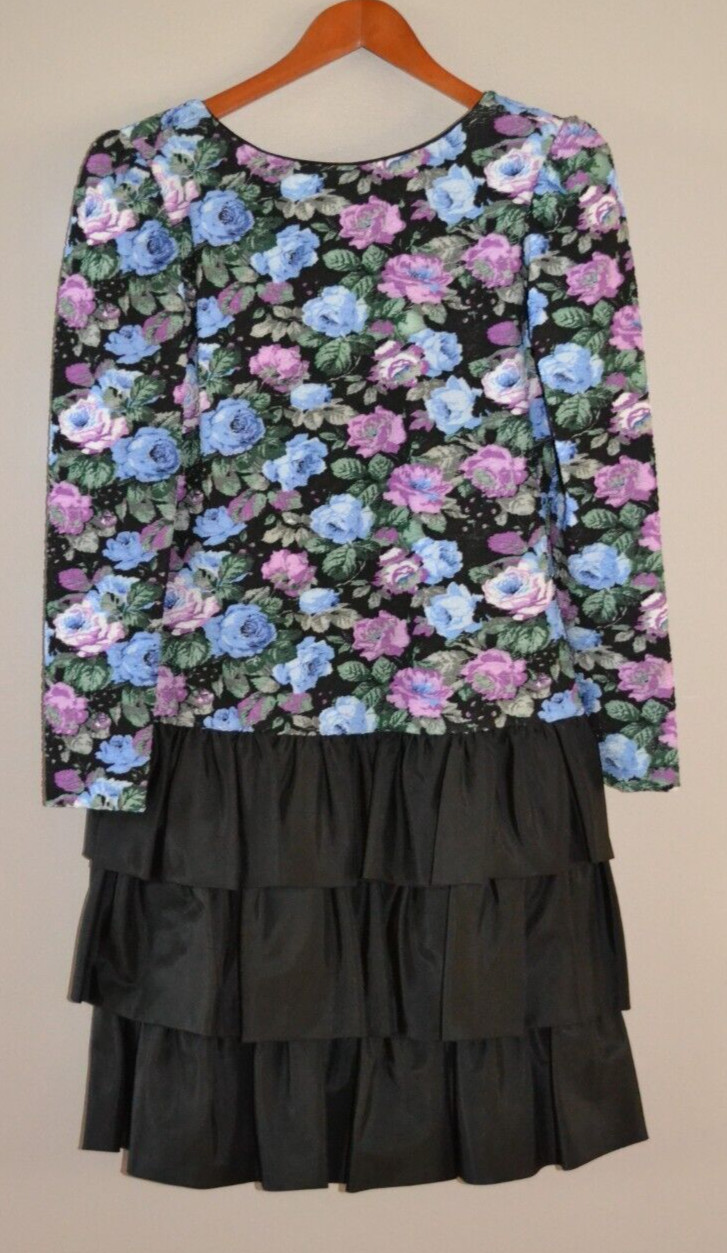 Huey Waltzer for Darcy Vintage floral pucker Ruffle Long sleeve Dress 11/12 USA