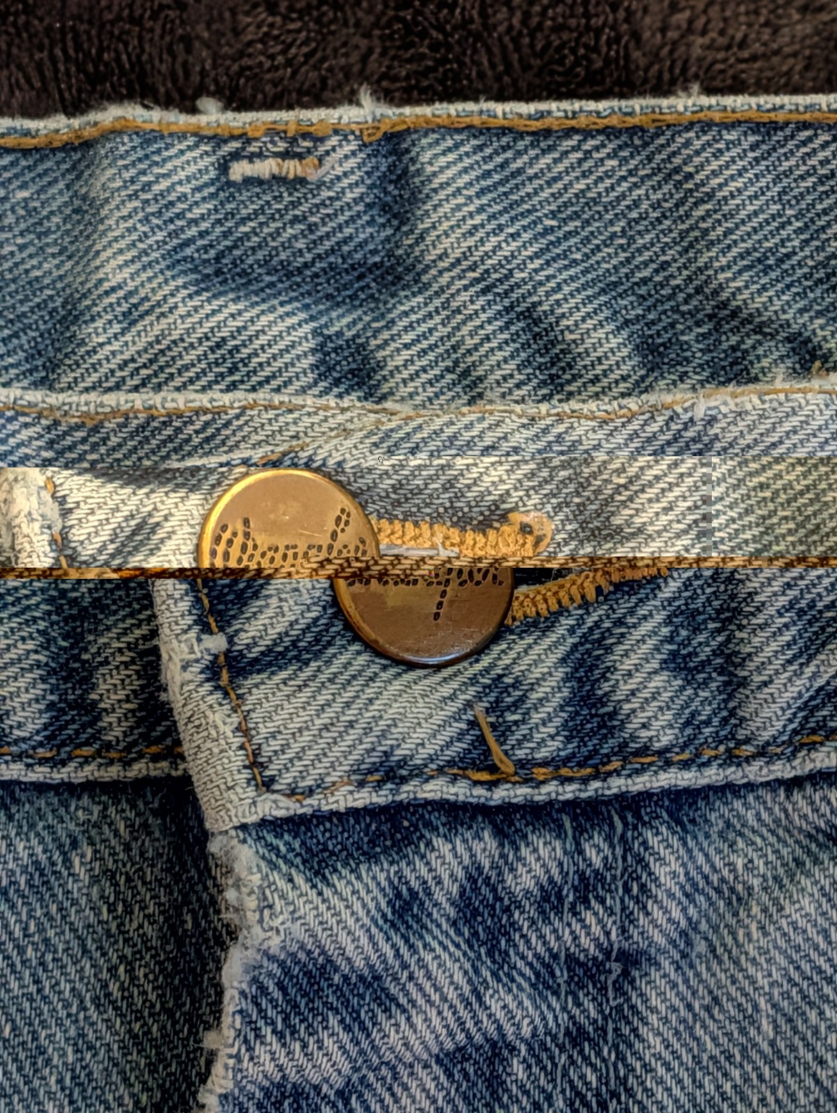 Vintage 90s Era Wrangler Light Wash Jeans: No Back Pockets!