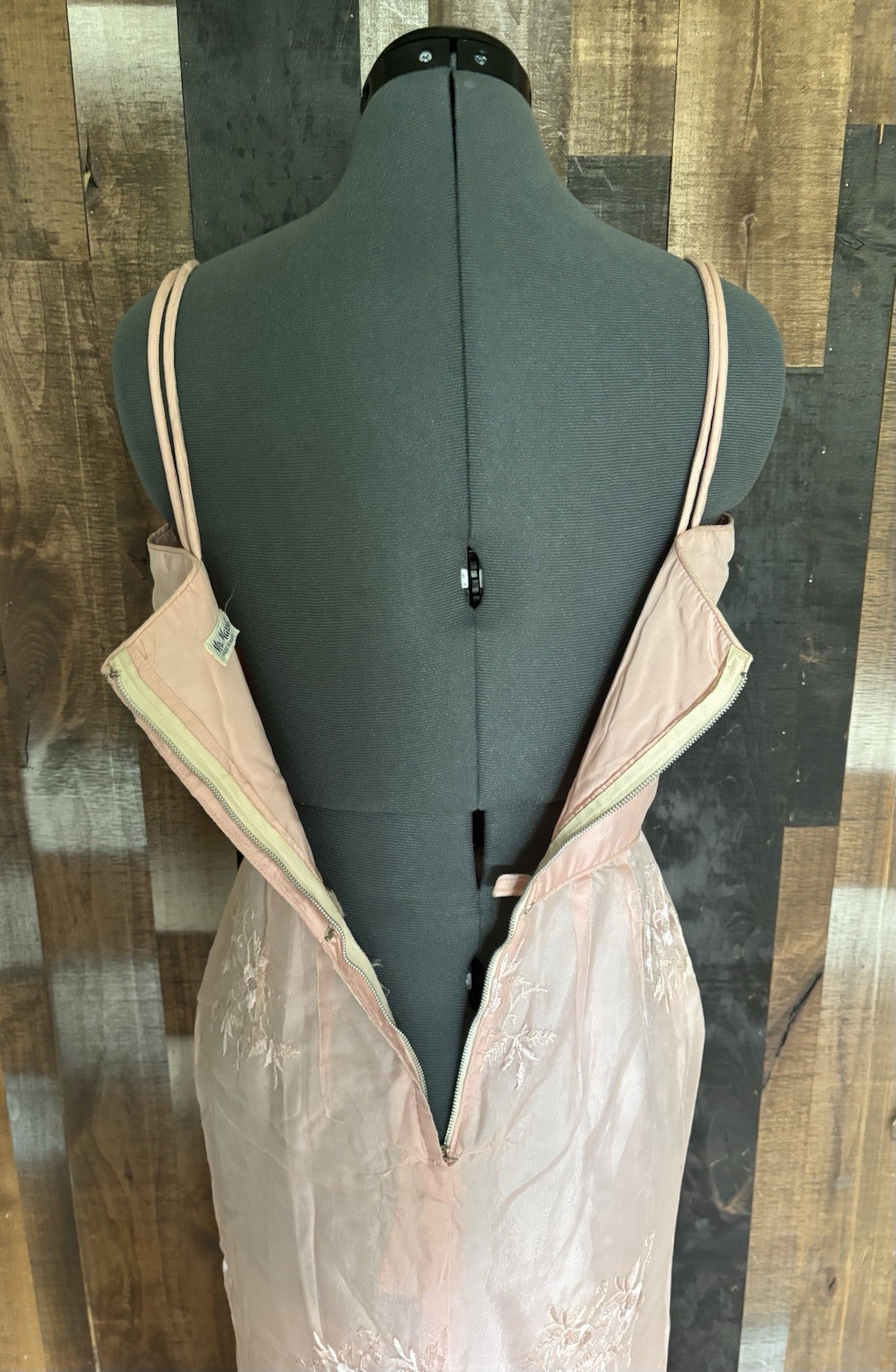 Vintage Pink Embroidered Organza Wiggle Dress Pin-Up Tiki Rockabilly XS Flawed