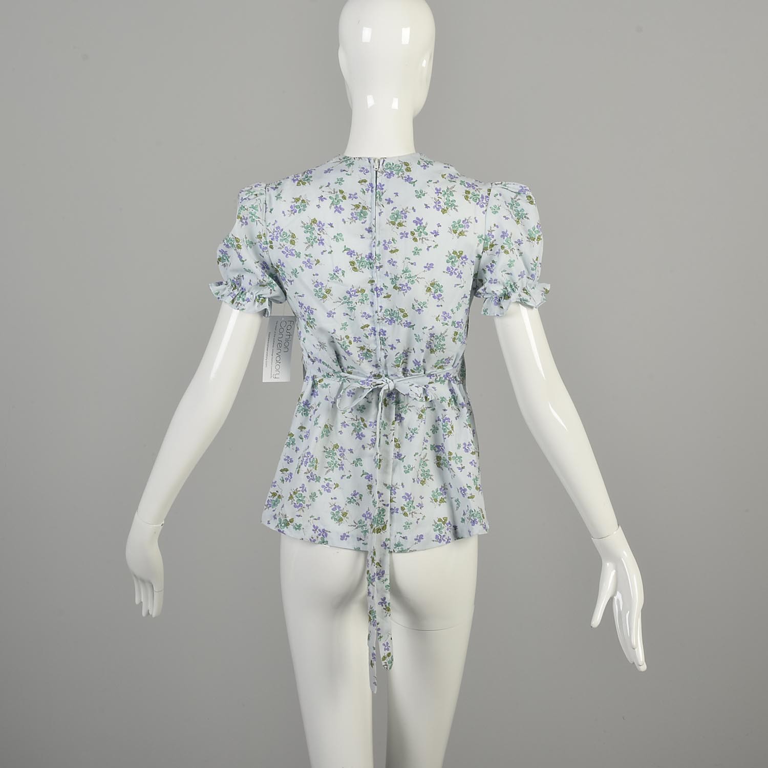 1970s XS Light Blue Smocked Tie Back Floral Blouse Short Balloon Sleeves