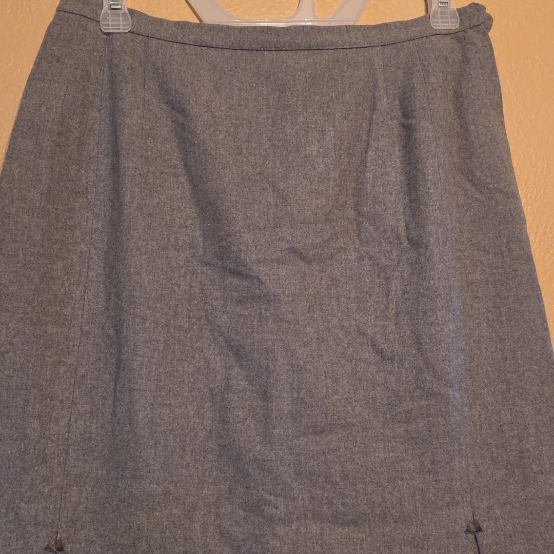 Vintage Evan Picone Grey Skirt Women’s 28-29″ Waist S/M New York Tailored 1980s
