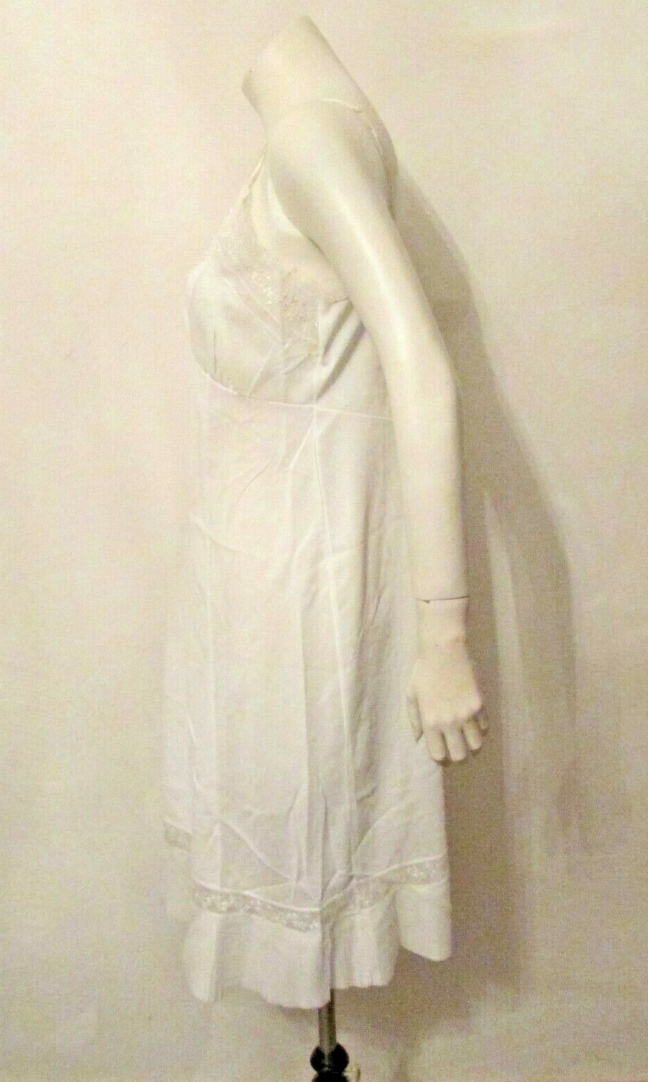 Isis Nylon Tricot Crystal Pleats Lace Full Dress Proportioned Slip 38 USA made