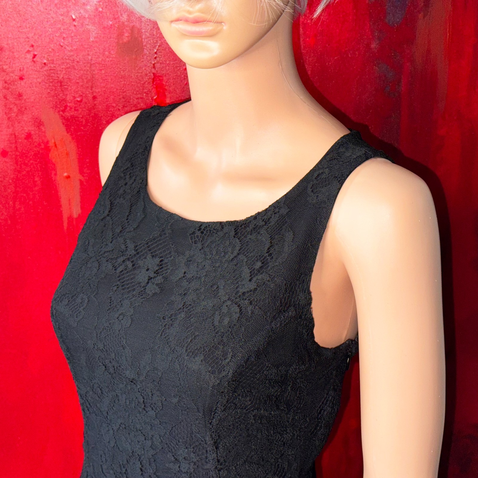 GIANNI VERSACE VERSUS black lace mini dress size 46 from S/S 1994