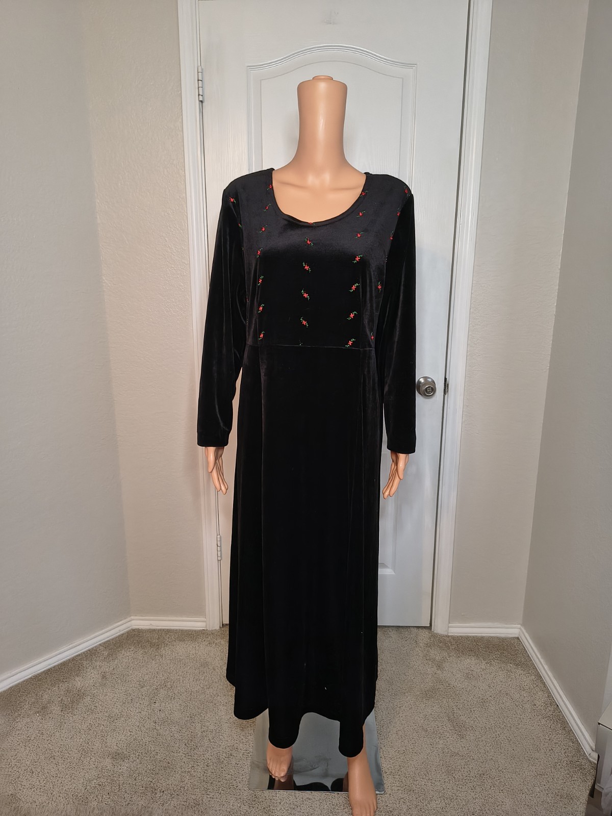 Vintage Cottagecore Farmhouse Cabincore Holiday Velvet Dress Size Approx L -D29