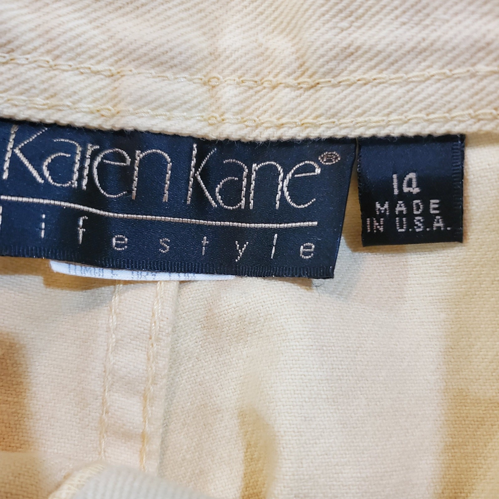 Vintage Karen Kane Denim Shorts Women Size 12 Yellow 80s High Rise Preppy Twee