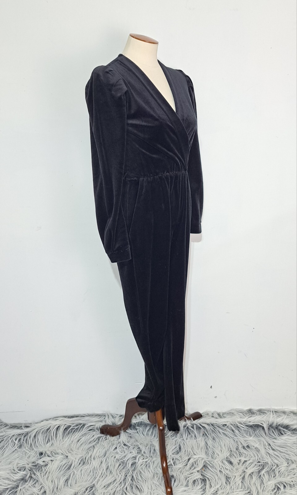 Vintage 1990s TJuniors Black Velvet Velour Jumpsuit XS/S V-Neck