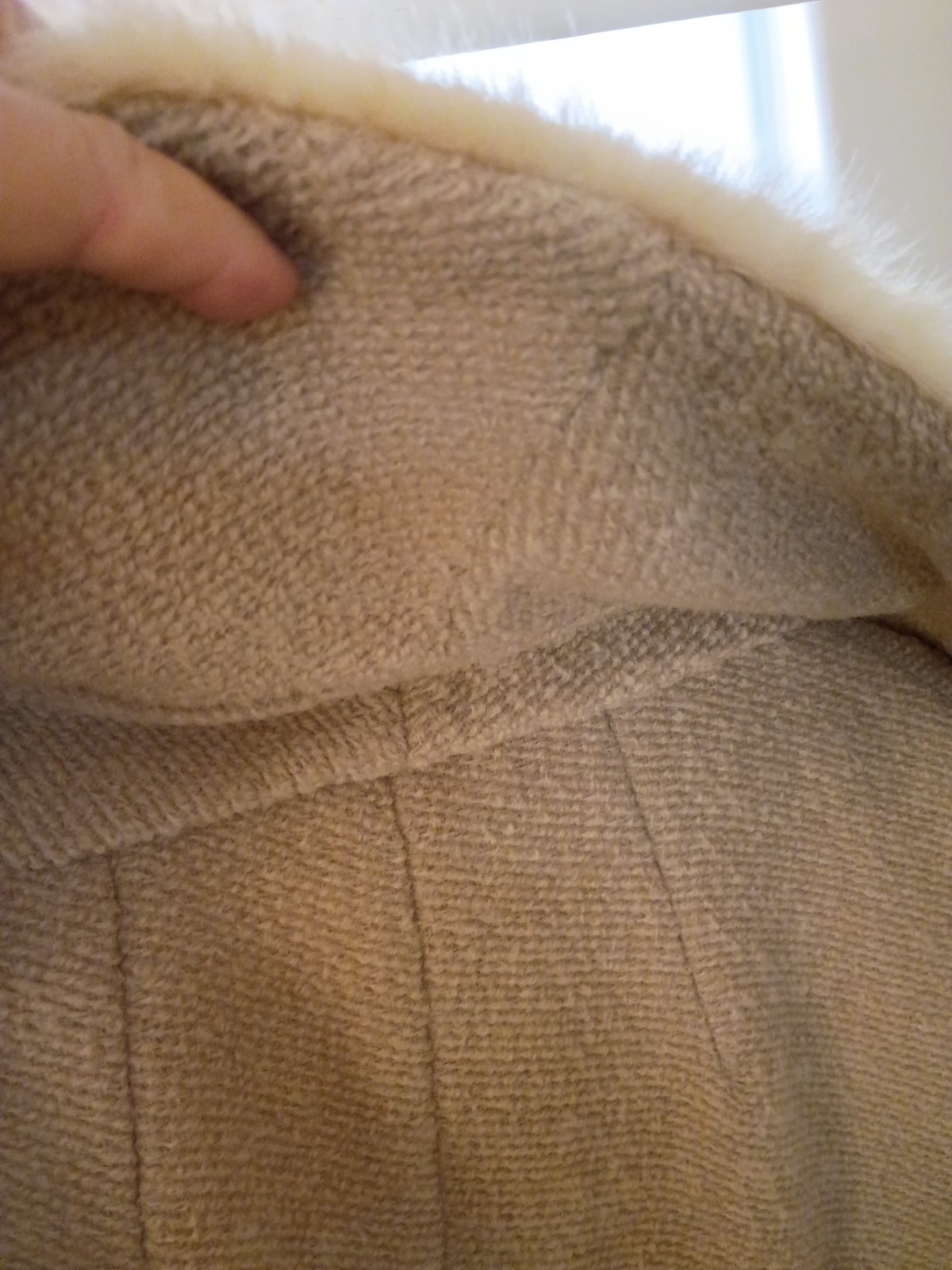 Vintage „A Siari Original Beige Tweed Coat With Authentic Mink Collar
