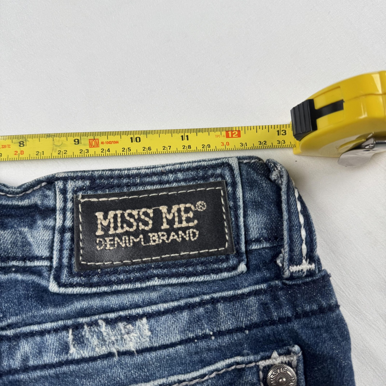 Miss Me Denim Shorts Womens 26 Blue Rolled Cuff Embellished Pockets Casual