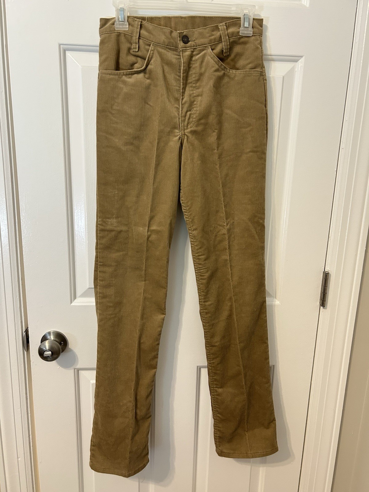Levi’s 719 Vintage 70s/80’s Straight Leg Tan Corduroy Pants Student Fit 27×31