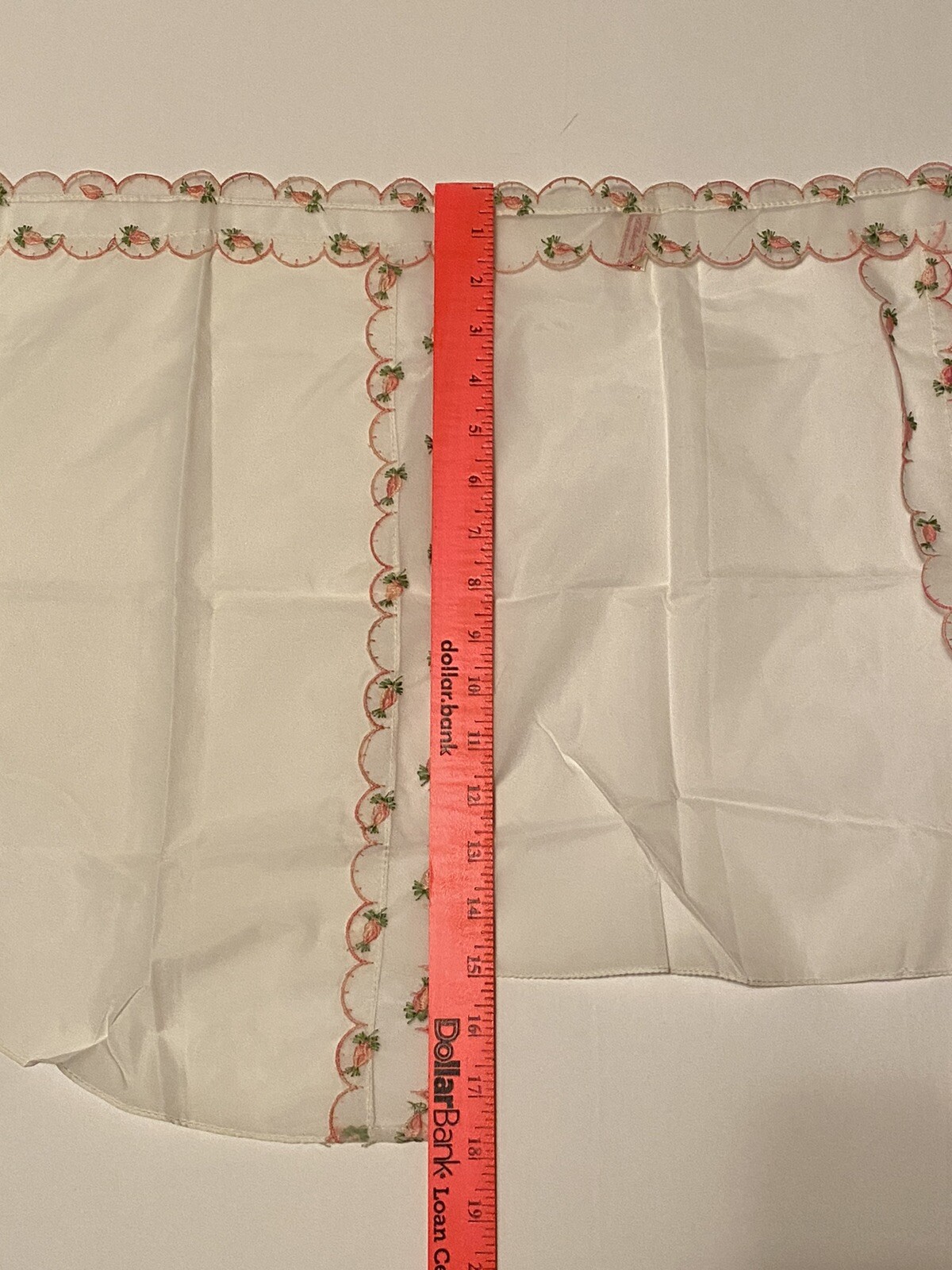 Vintage Kleinert’s White Crepe Bed Cape Pink Floral Embroidery Scalloped Edges