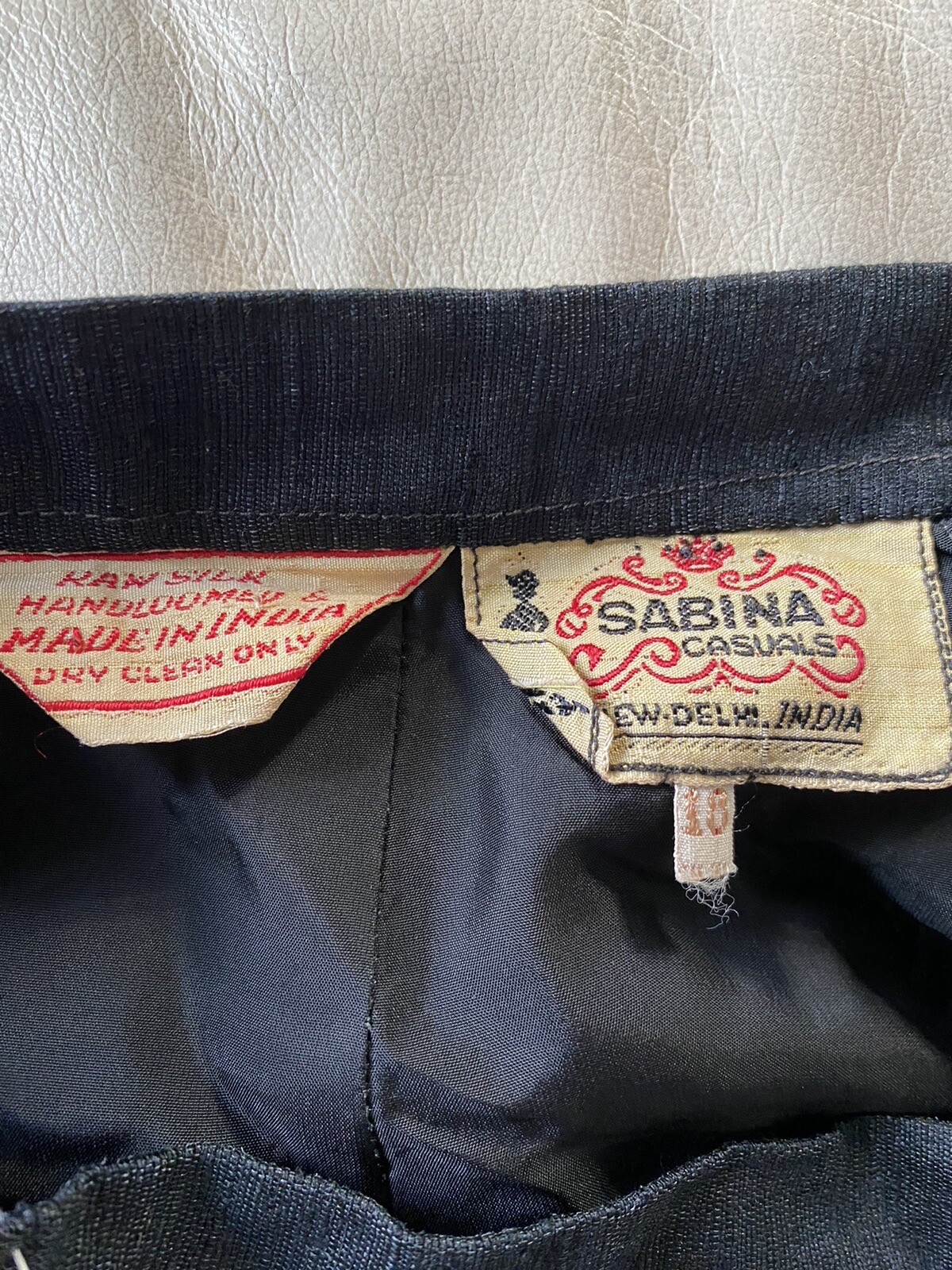 Vintage Skirt Black Raw Silk Pencil Straight Handloomed Sabina Casuals Size 4