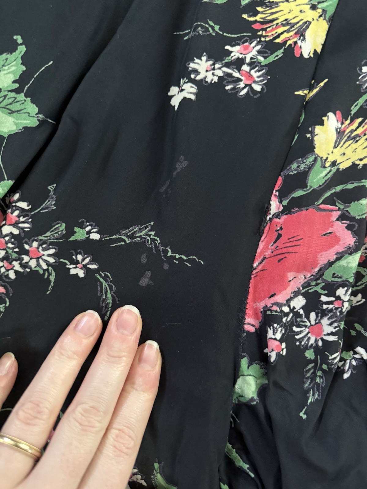 Vintage 1940s Floral Cold Rayon 2pc. Set With Pants And Blouse Size Medium