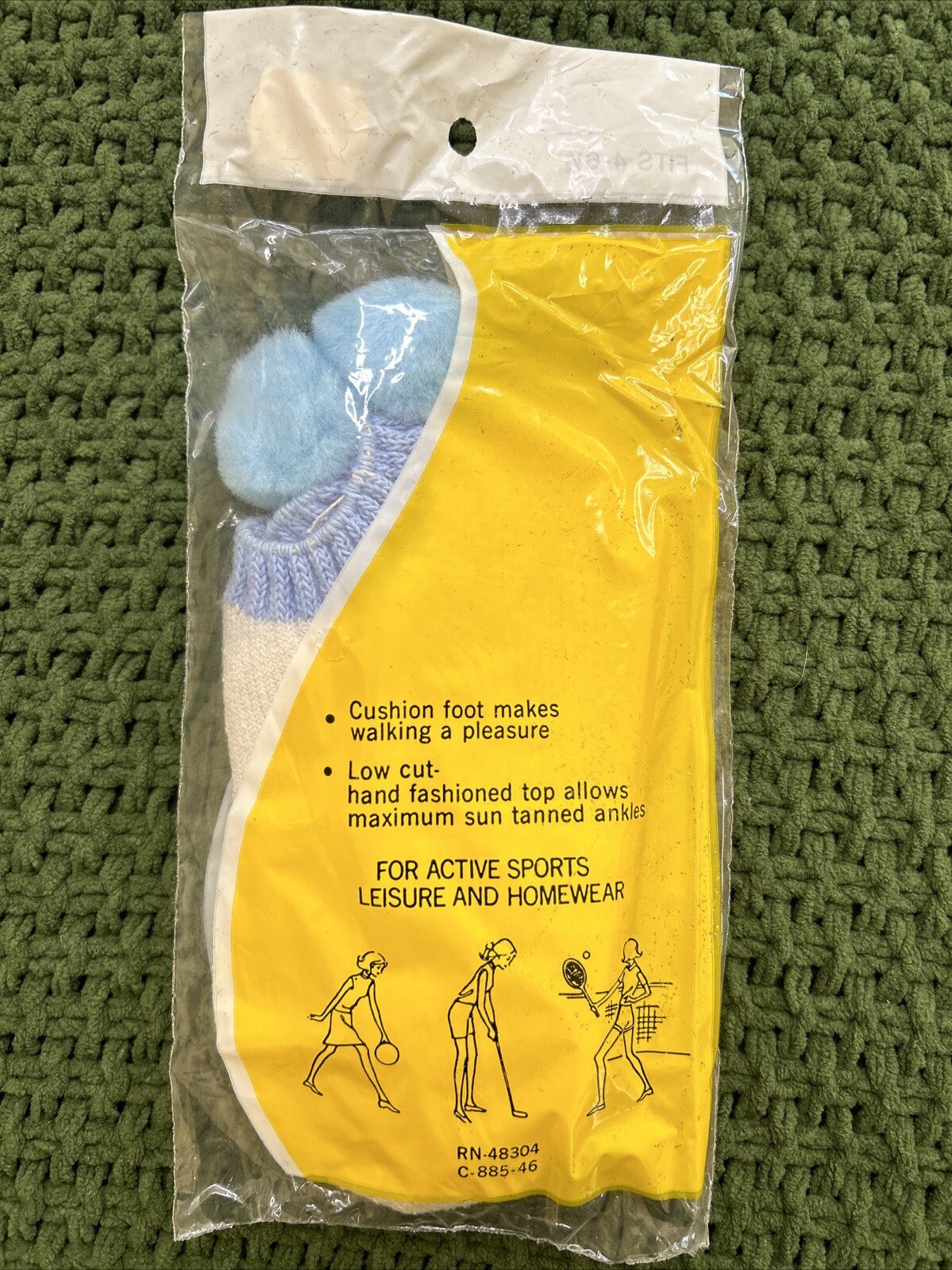 VTG Pom Pom Socks White Baby Blue Poms NIP SZ 4-6.5 Girls Orlon 70s NOS Low Cut.