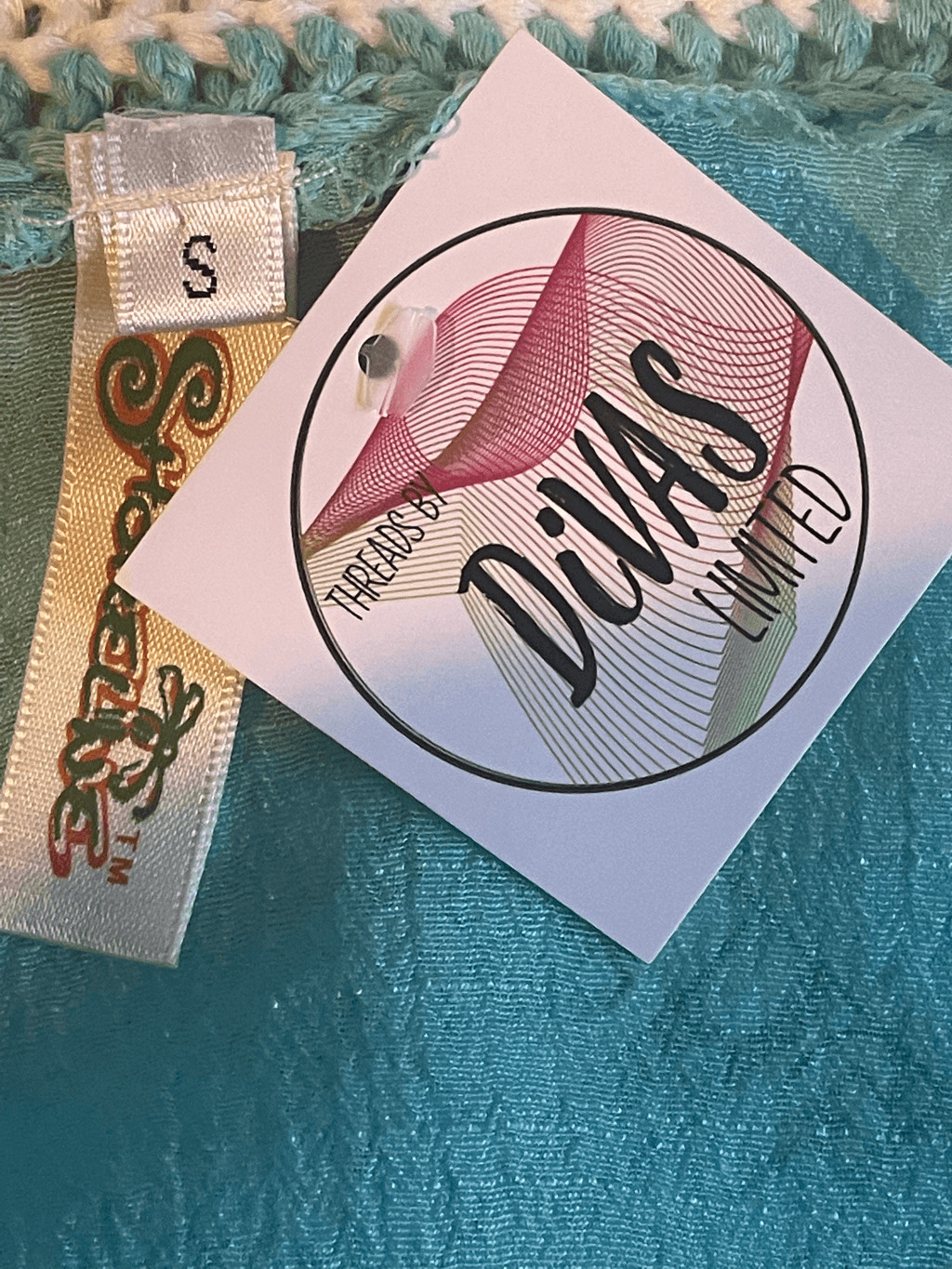 Divas Limited Swimsuit Cover Up Loungewear Size Small-NWT