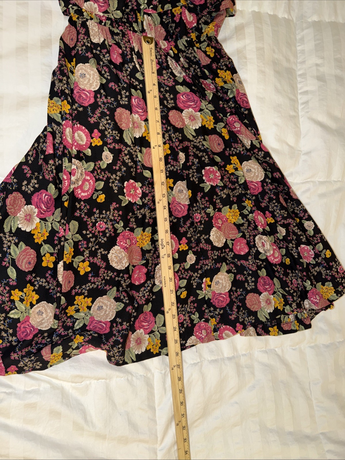 Vintage International Ladies Garment Workers Union Womens Dark Floral Mini Sz 9