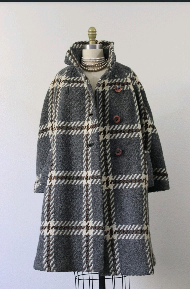 1950s VTG FAIRBROOKE Gray + Multi Color Plaid Wool Trapeze Button Down Car Coat