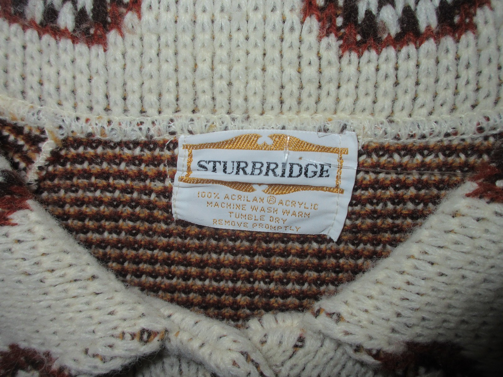 Sturbridge Vintage 1970s Knit Poncho Cape Scandenavian Hippie Western One Size!