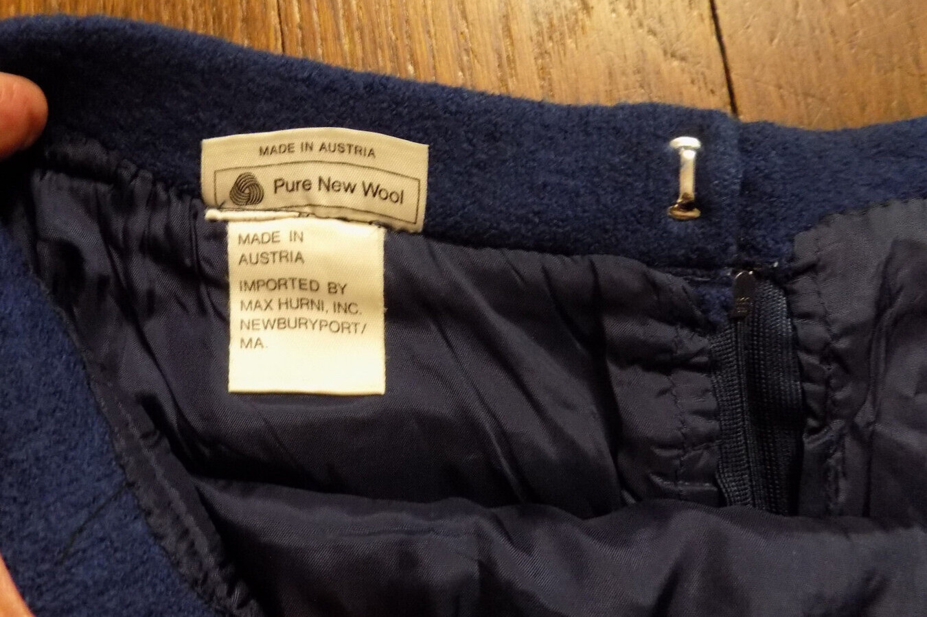 Vtg Boiled 100% New wool skirt Original Boos Austria lined midi navy blue 28″ W