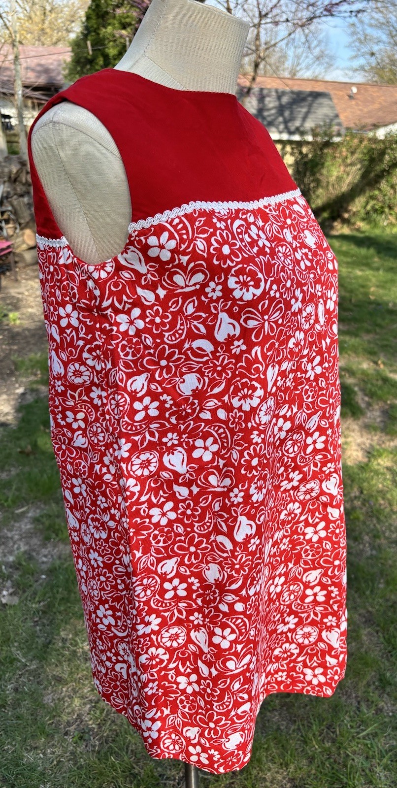 VTG Mod 60s Go Go Red Mini Dress Handmade Size XL 36x42x44″ Floral 30″L