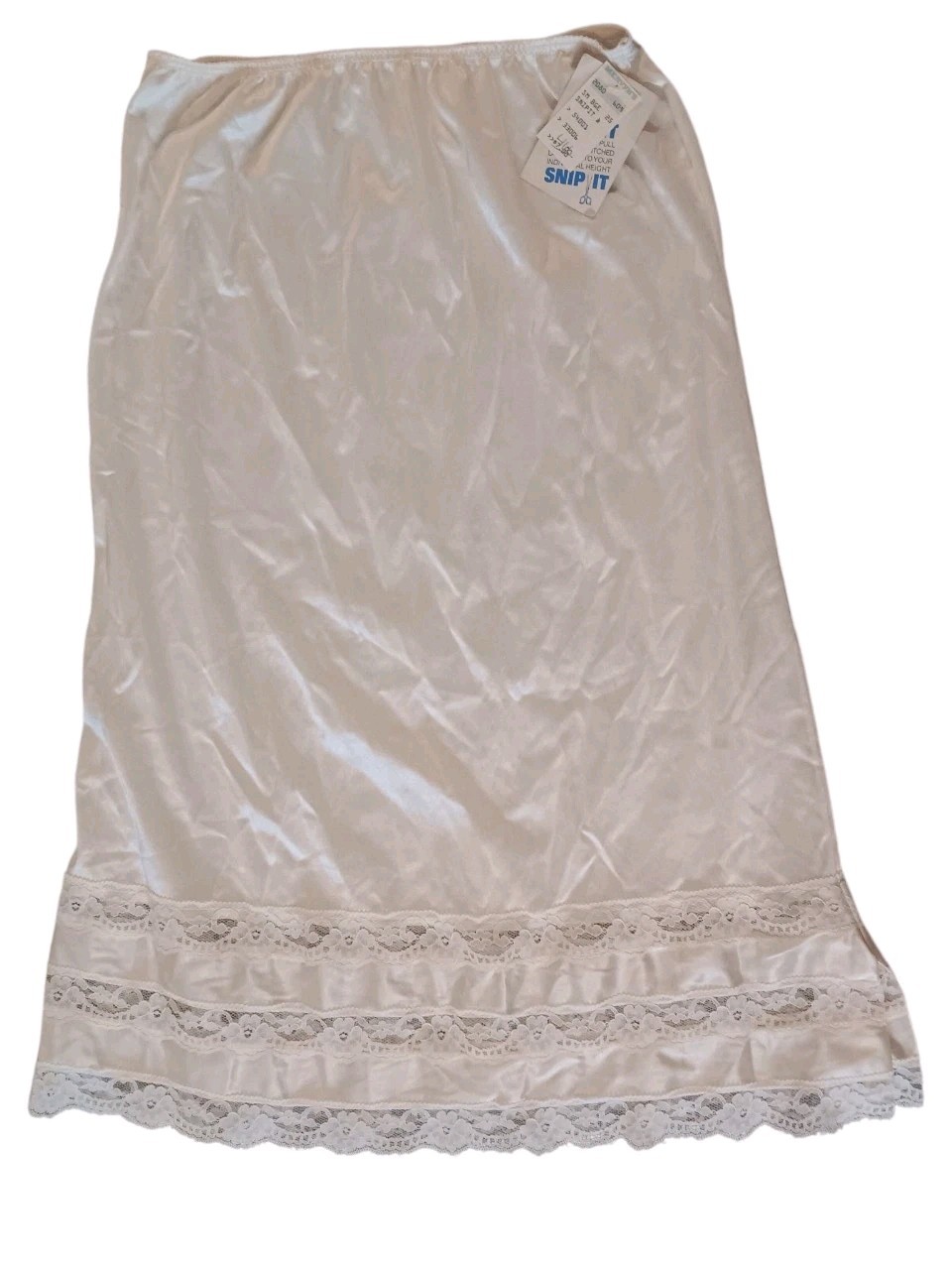 Vtg Beige Slip with Lace Bottom and Elastic Band Sz Sm Snip it Mervyns M2080