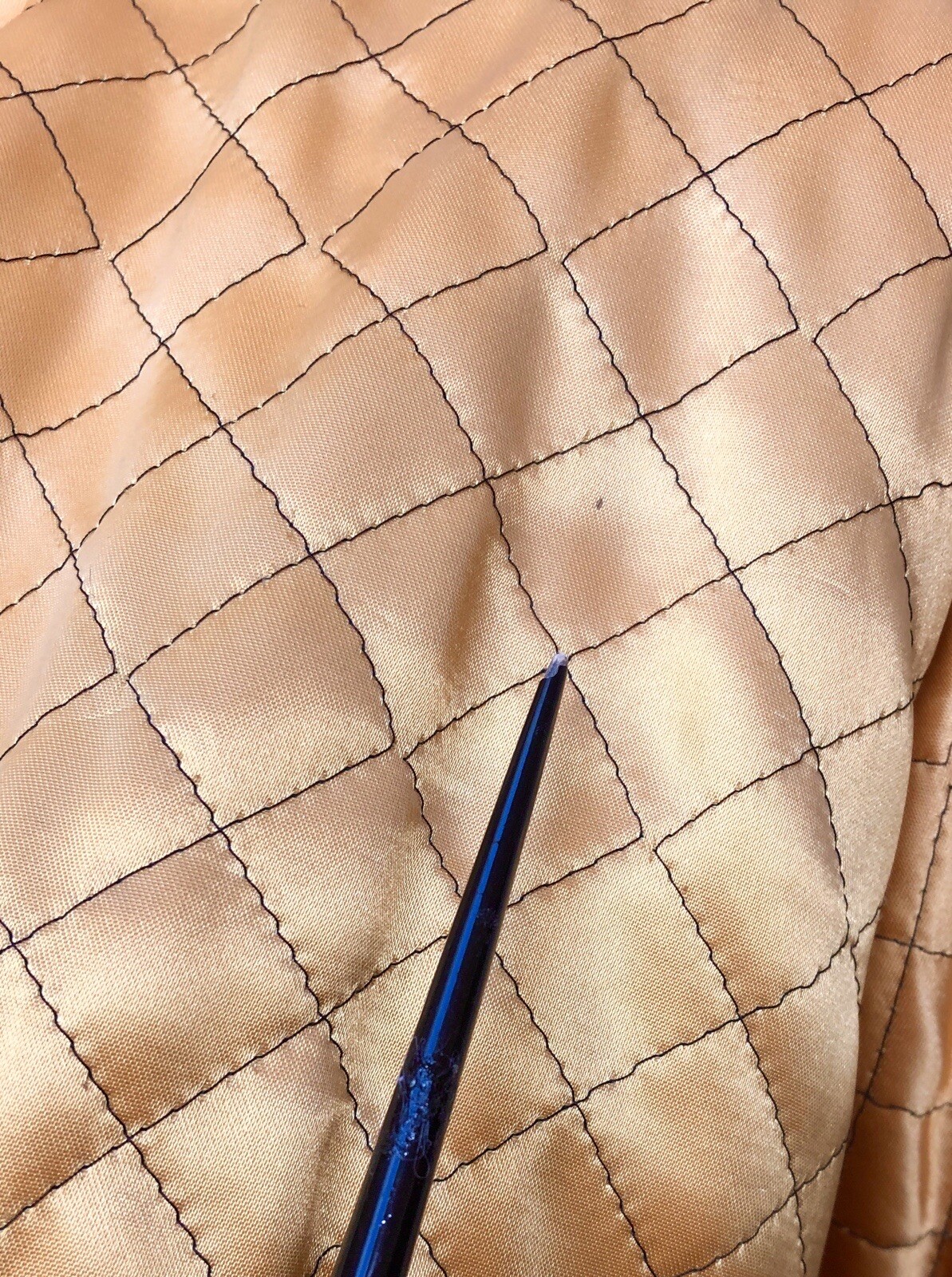 VTG 1940s *CHAMPAGNE GOLD Rayon Quilted SATIN Princess-Cut HOSTESS JACKET