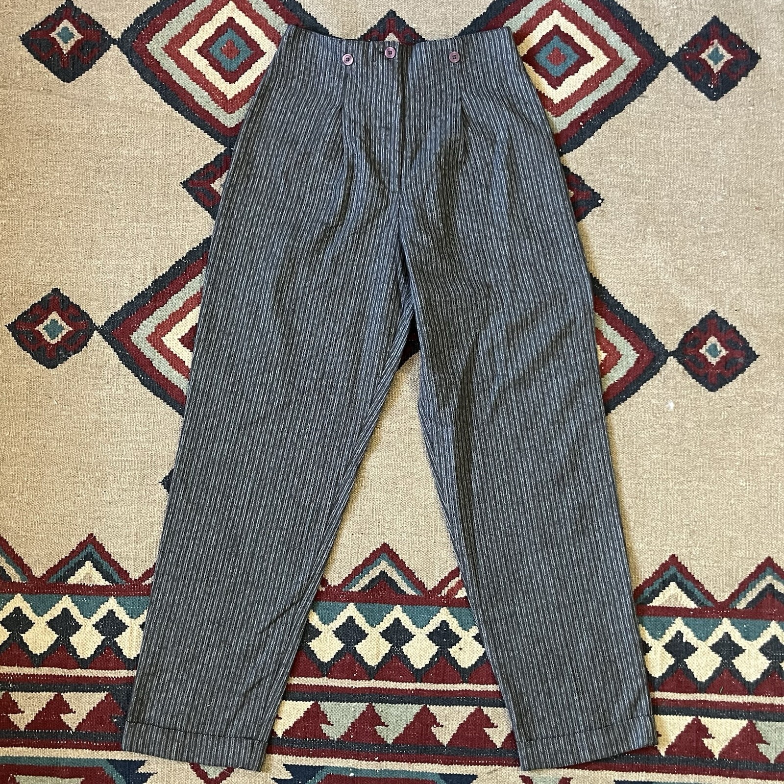 Vintage 80s Wrapper Pants Women’s 7/8 Gray Striped USA Made Trousers