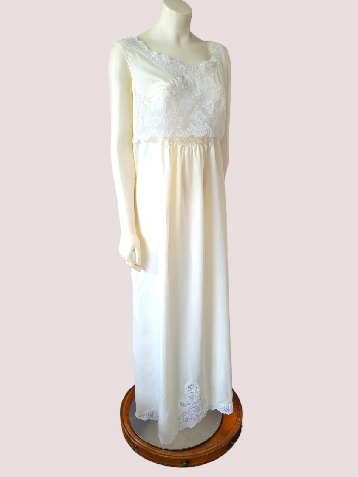 Vintage Christian Dior Silk Blend Nightgown W Lace Cream Size 36