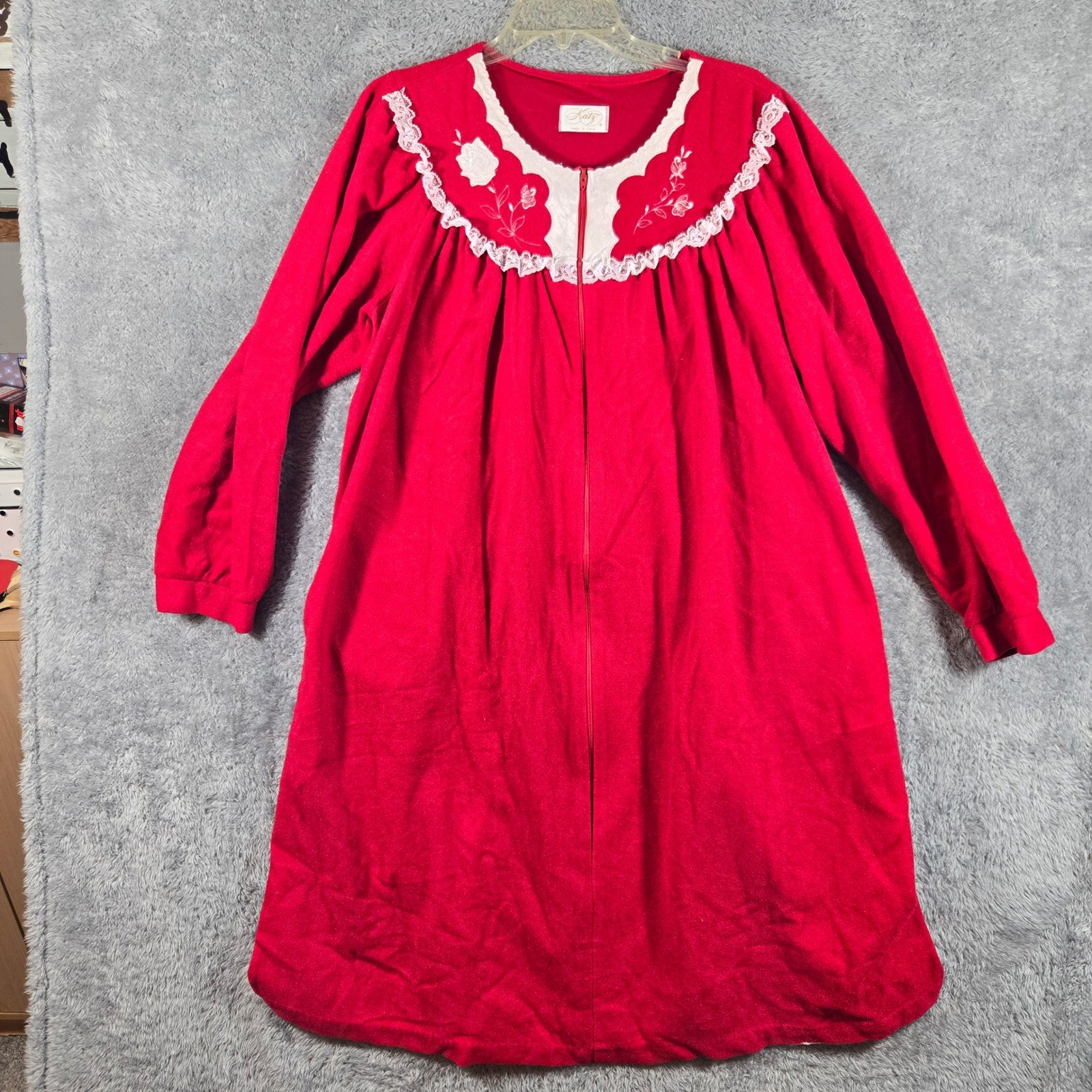 Vintage Katz Red Fleece Full Zip Robe Lace Floral Embroidered Made in USA Womens