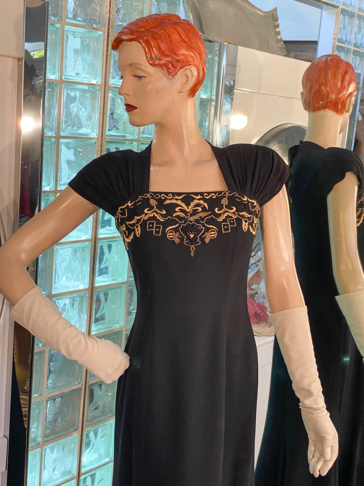 VTG Carol Little 4 Black / Embroidery Beaded 1940s inspired Key hole Back Dress