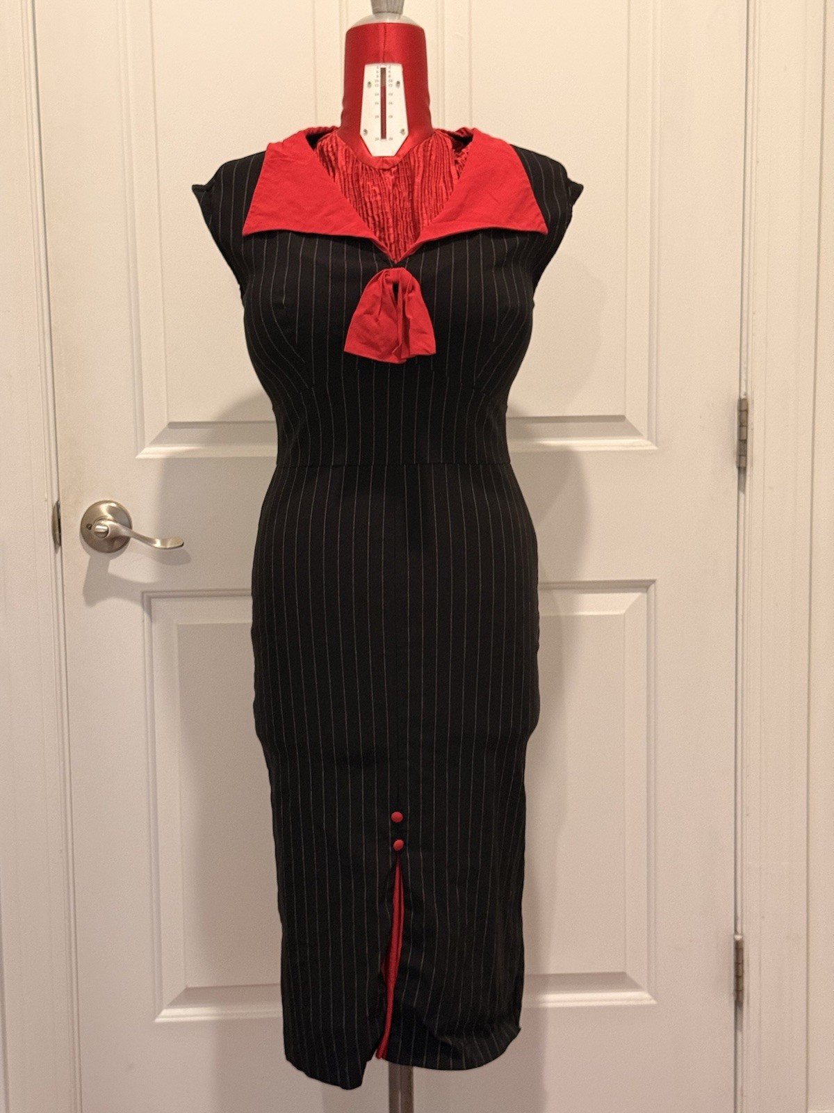 Women’s 2000’s Stop Staring! Size XL Black With White Pinstripe Wiggle Dress