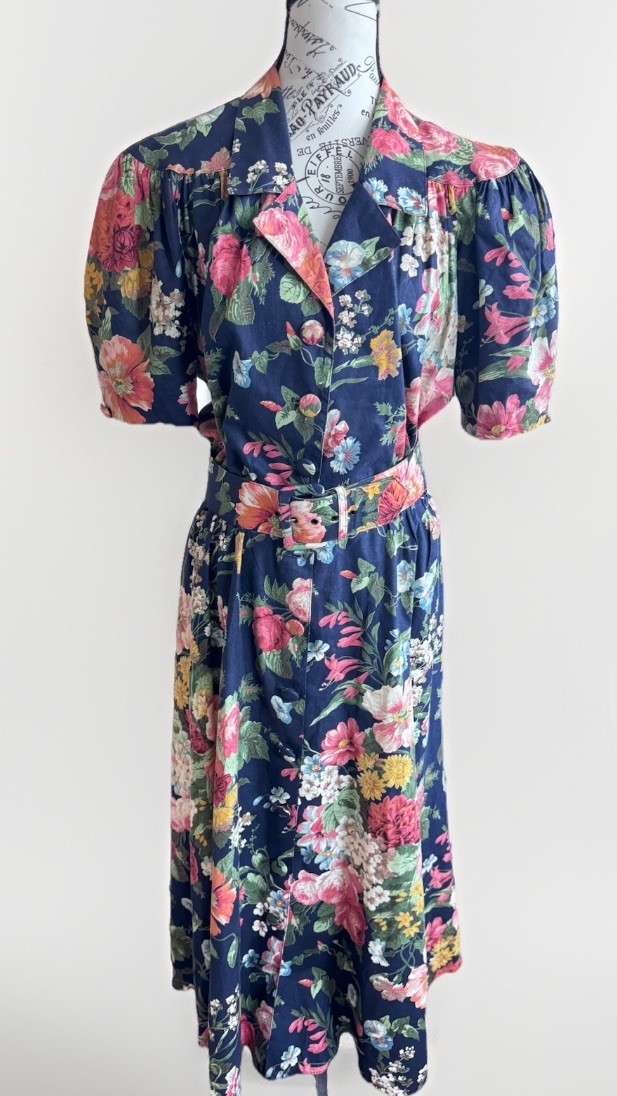 vintage 80s ED Michaels cottage blue pink floral print western floral dress