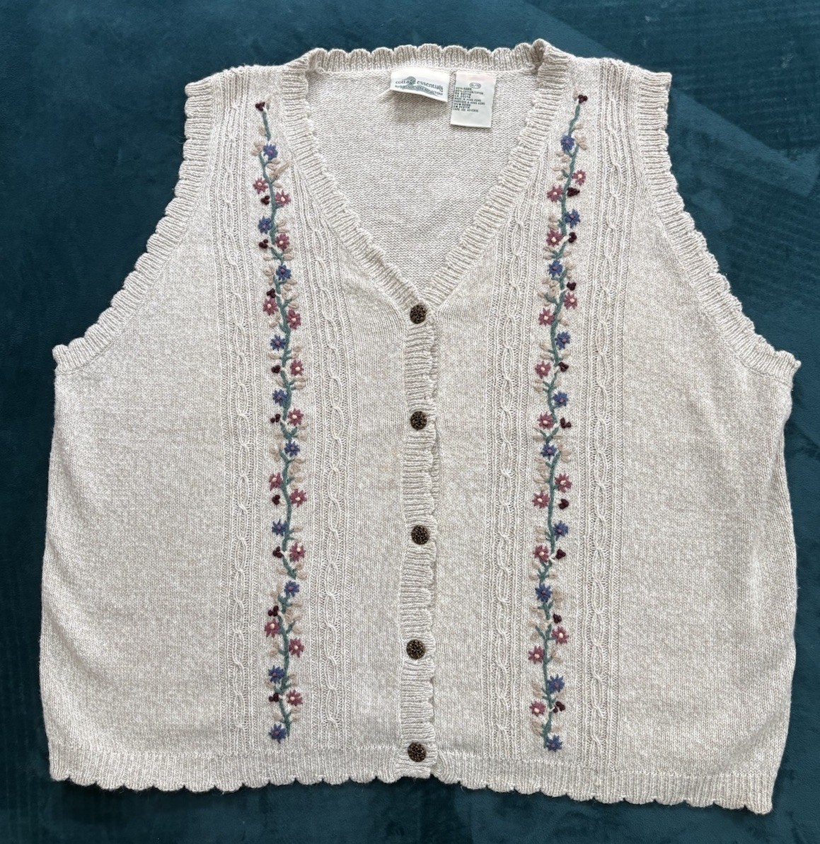 Cottage Essentials Women’s Floral Sweater Vest Cream Embroidered Size XL Vintage
