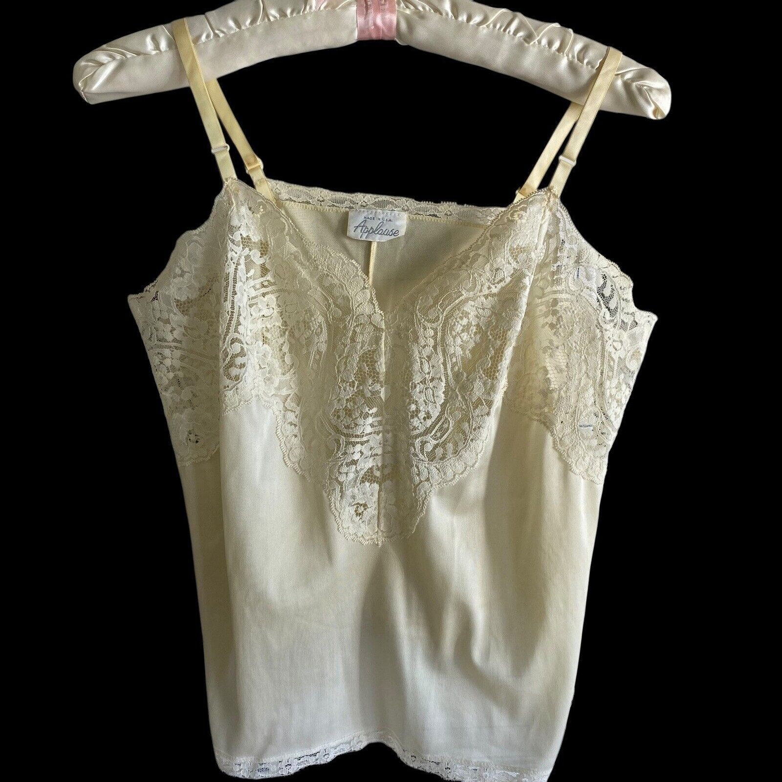 Vintage Applause Camisole Top Women’s Size 34 Pale Yellow Lace Trim