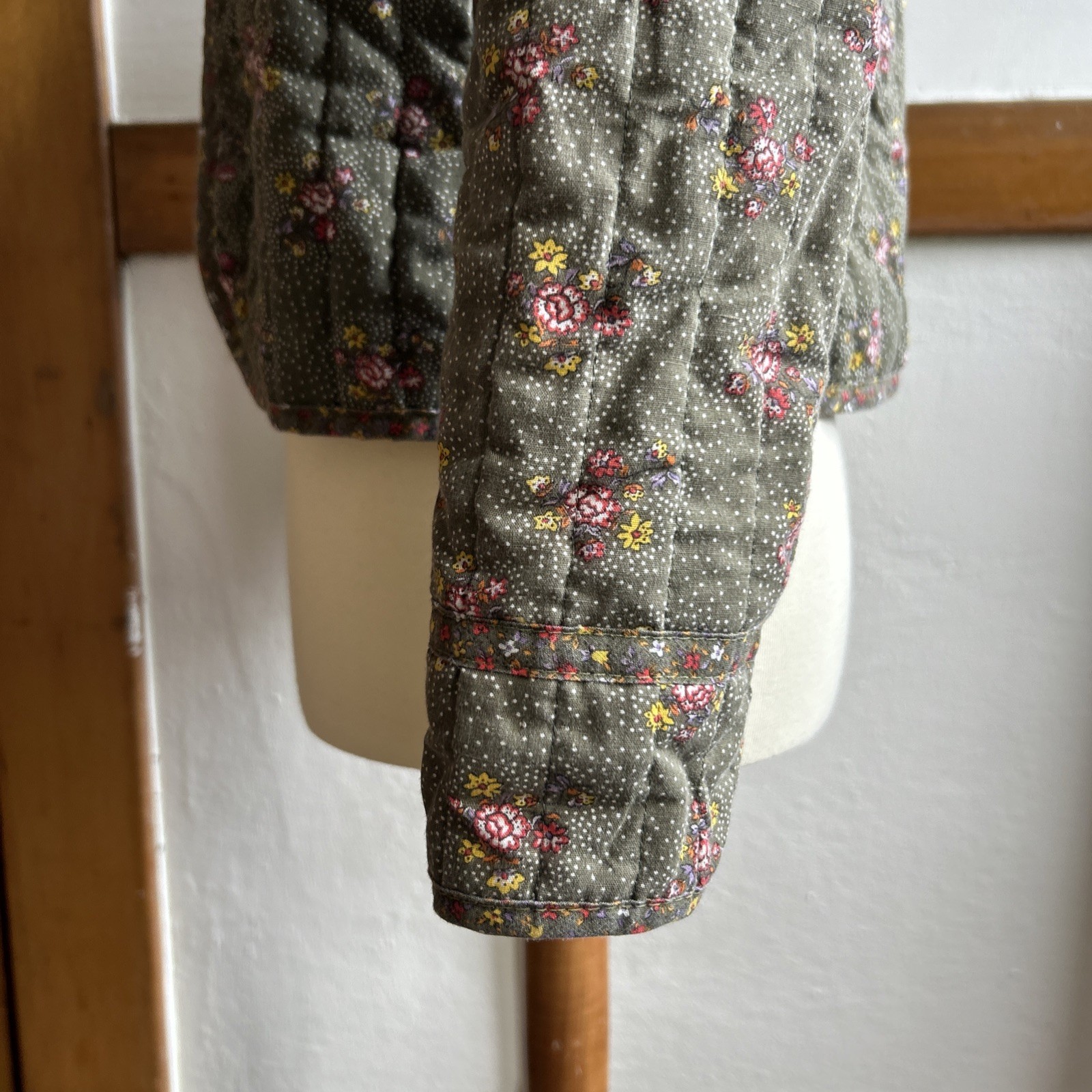 Vintage 70s Cleveland Street New York Quilted Crop Jacket Green Floral Size S 9