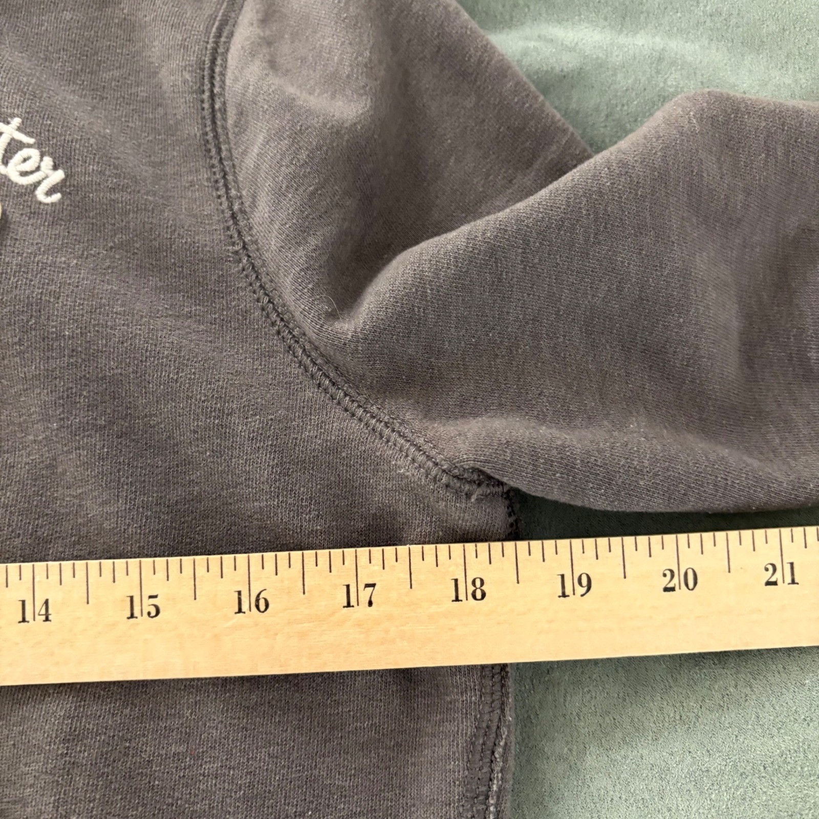 VTG Y2K Hollister Button Up Sweatshirt Women’s Large Grey Shawl Collar Varsity