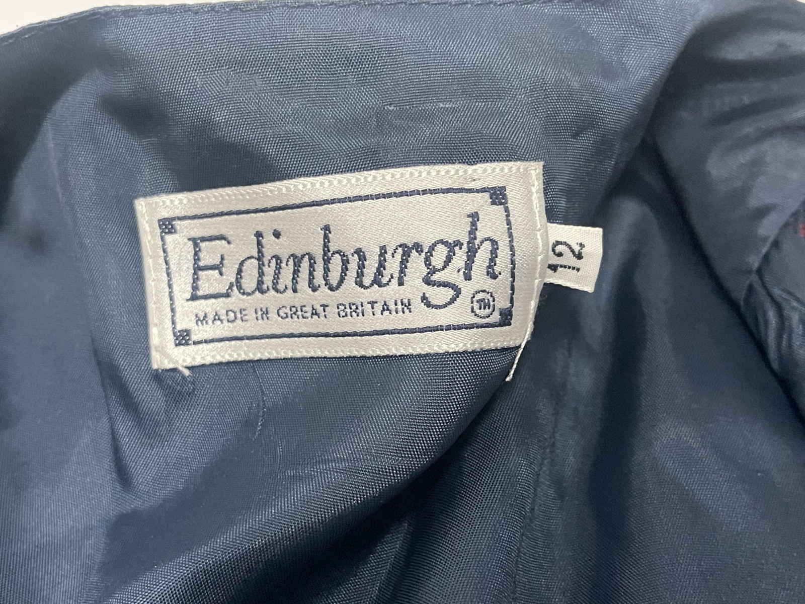Vintage 90’s Edinburgh Women’s Vest 100% Pure New Wool Plaid Tie Waist Size 12